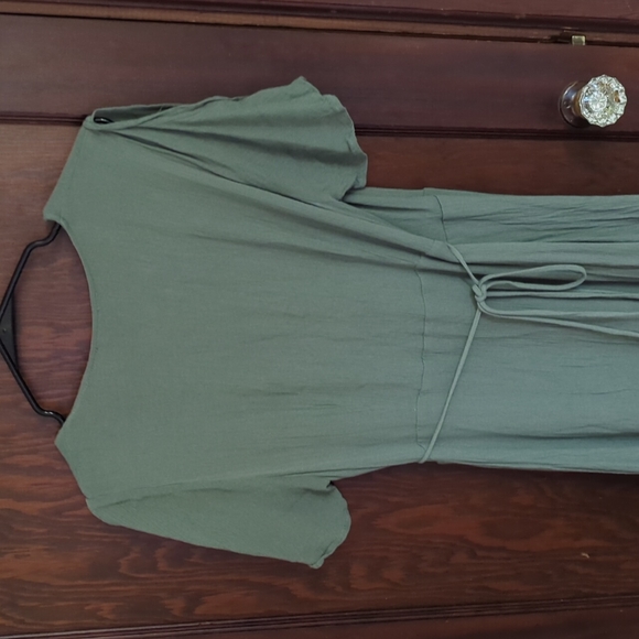 Lulus Light Sage Green Full Length Occasion Event Evening Wrap Maxi Dress SZ L - Picture 7 of 9